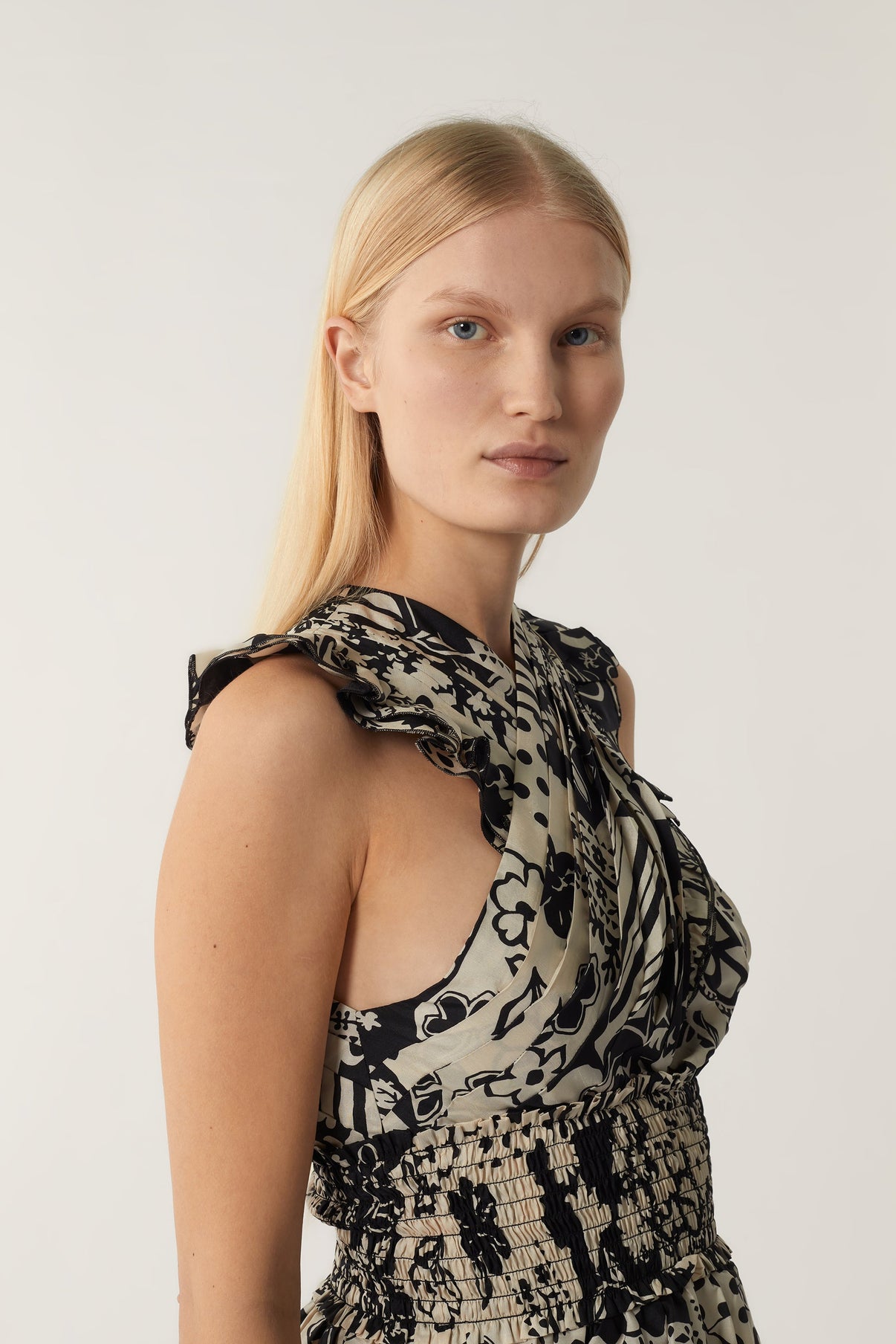 QUIERO BLACK DRESS vue 8